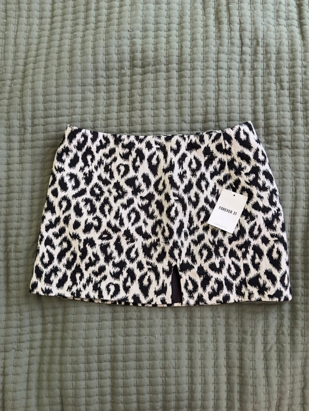 Forever 21 Black & White Leopard Jacquard Mini Skirt